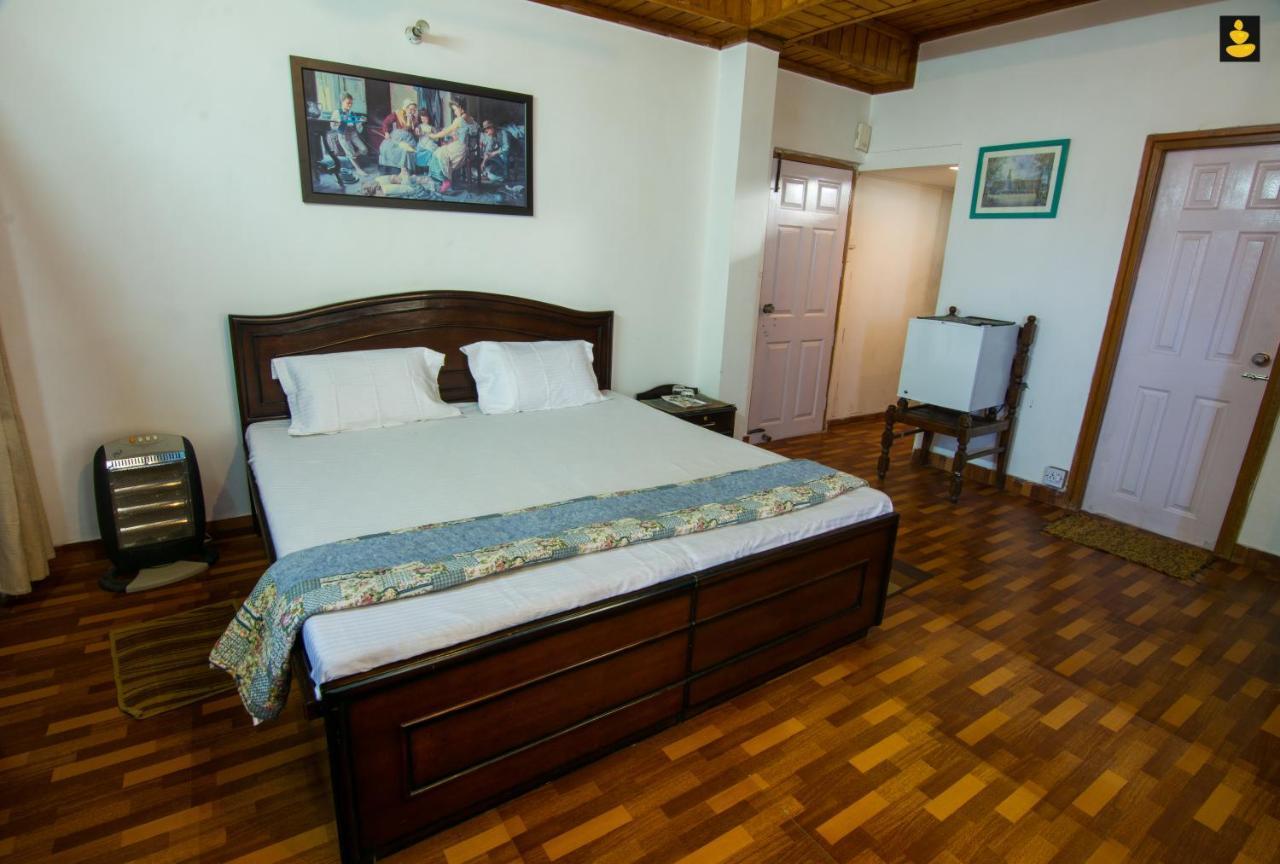Livingstone 2Bhk Cozy Homestay In Kasauli Hills エクステリア 写真